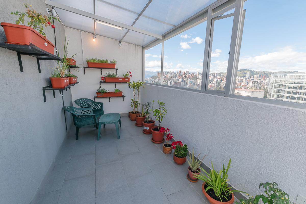 Suite De Lujo, Piso Alto, Junto Parque Carolina, Generador Electrico كويتو المظهر الخارجي الصورة